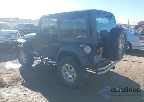 2002 Jeep Wrangler Sahara z USA, uszkodzony, nr VIN 1J4FA59S12P701045